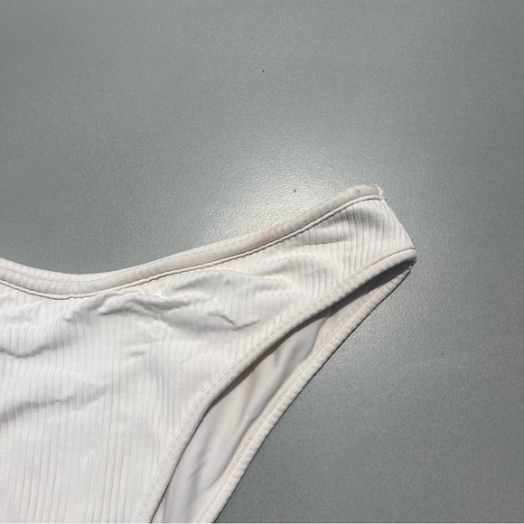 Montce White Ribbed Bikini - Picture 13 of 14